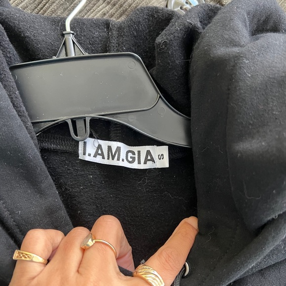 Black cropped hoodie by I.AM.GIA - Picture 5 of 5